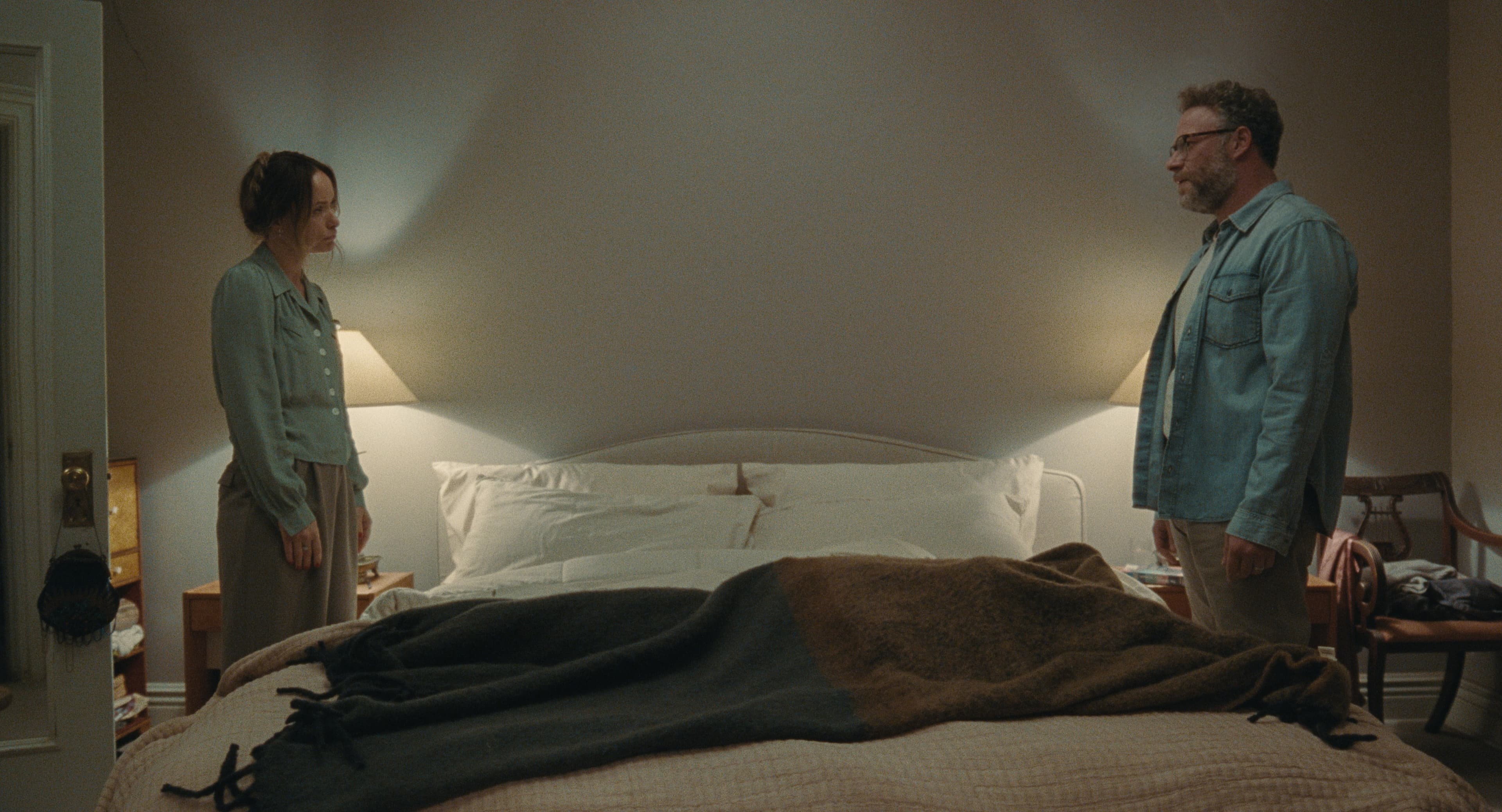 Olivia Wilde and Seth Rogen in "The Invite."