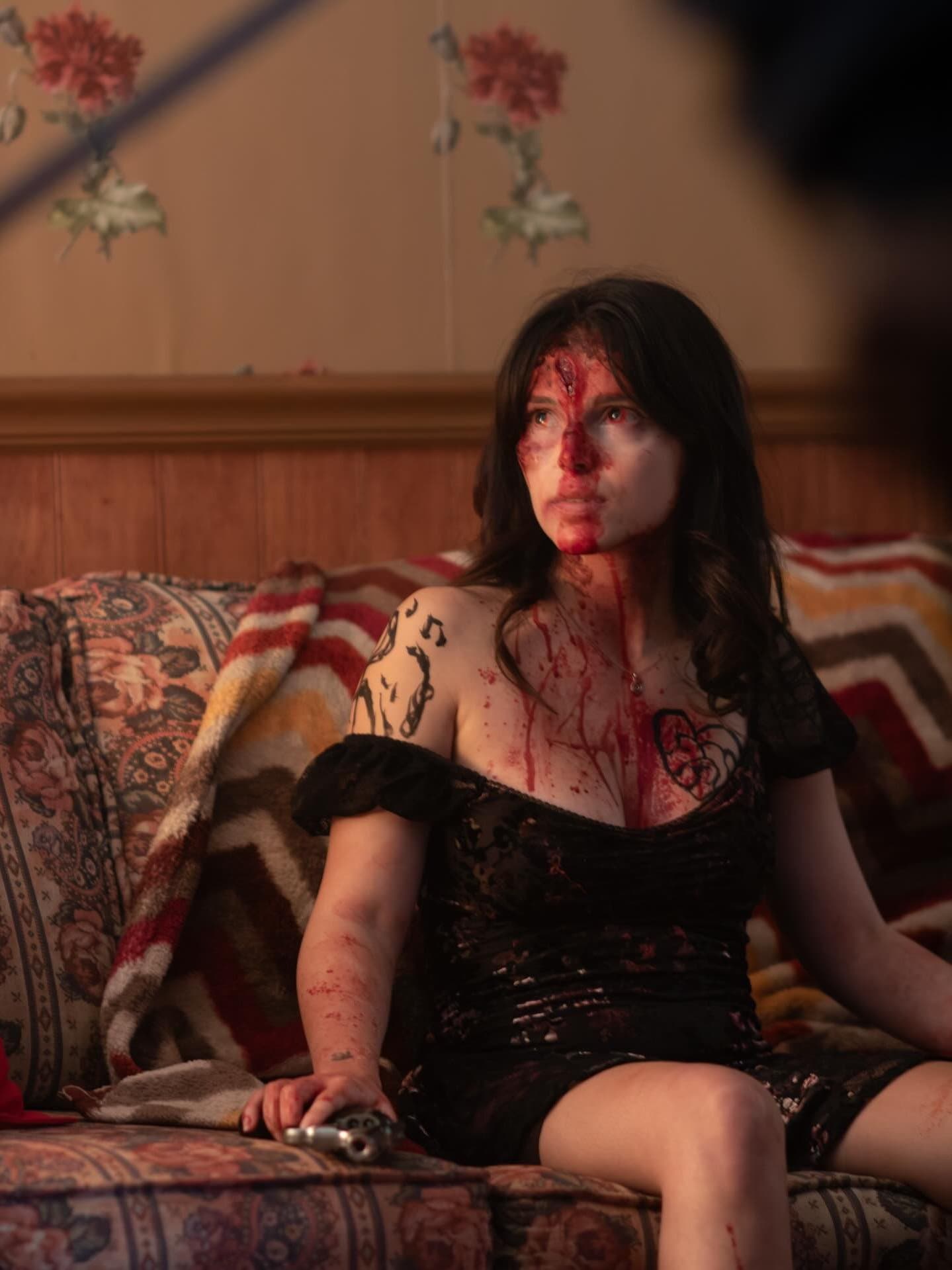 Nikki (Inde Navarrette) in "Obsession."