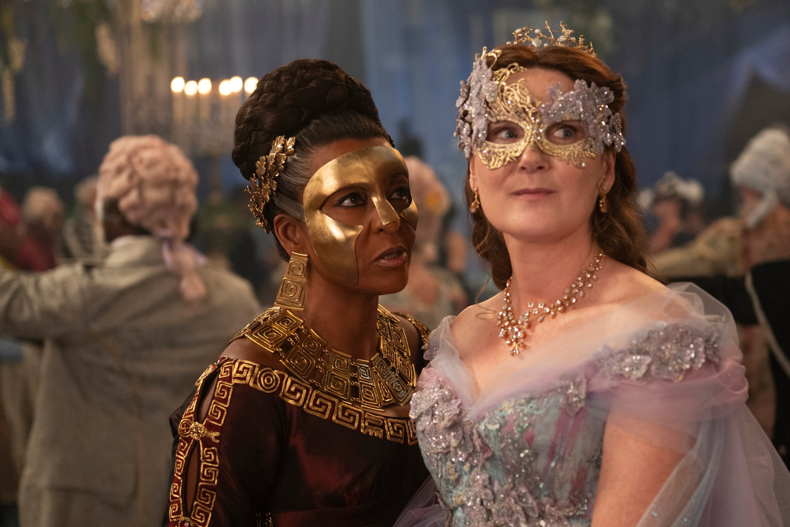 Adjoa Andoh and Ruth Gemmell in "Bridgerton."