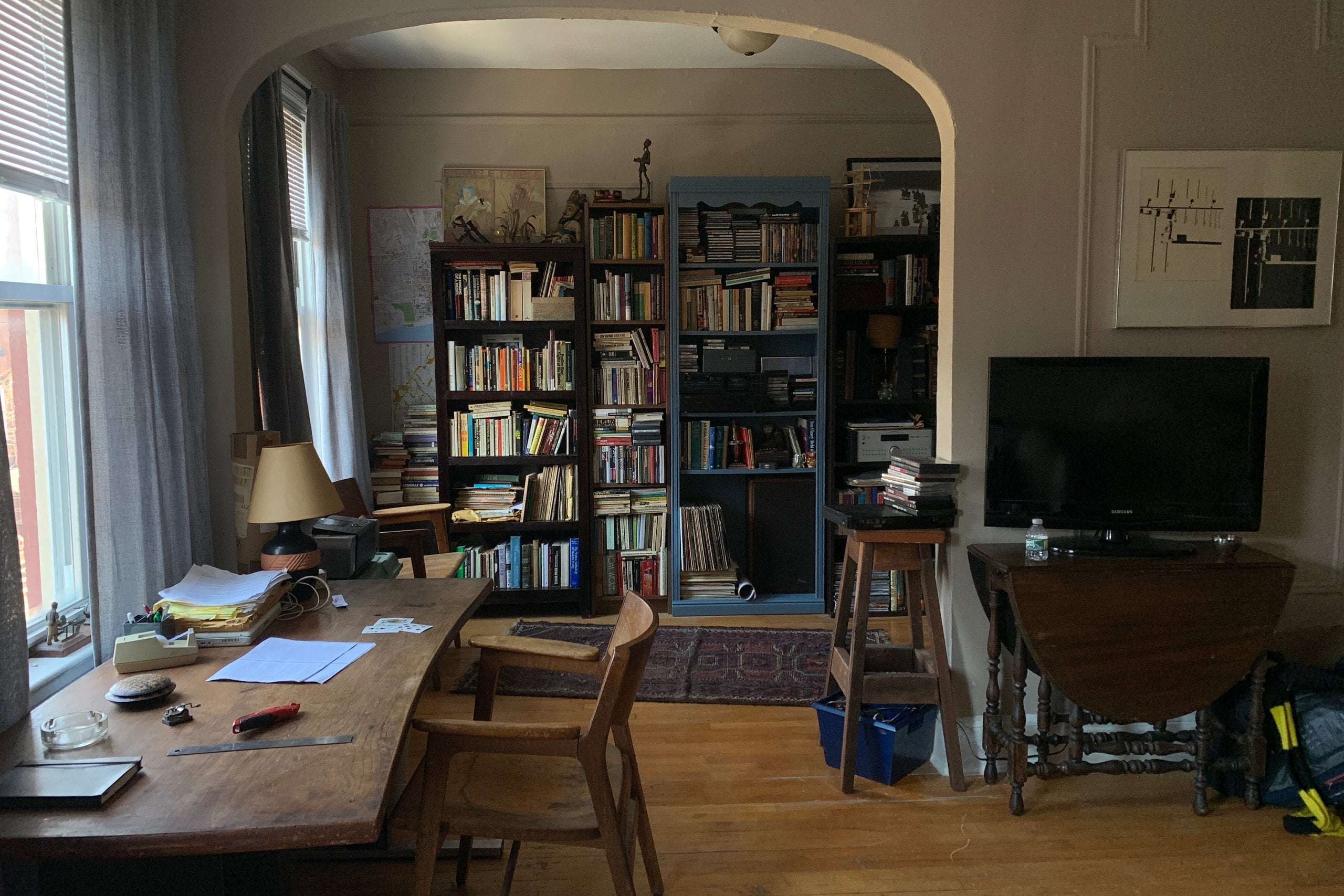Saxberger's apartment in "Late Fame."