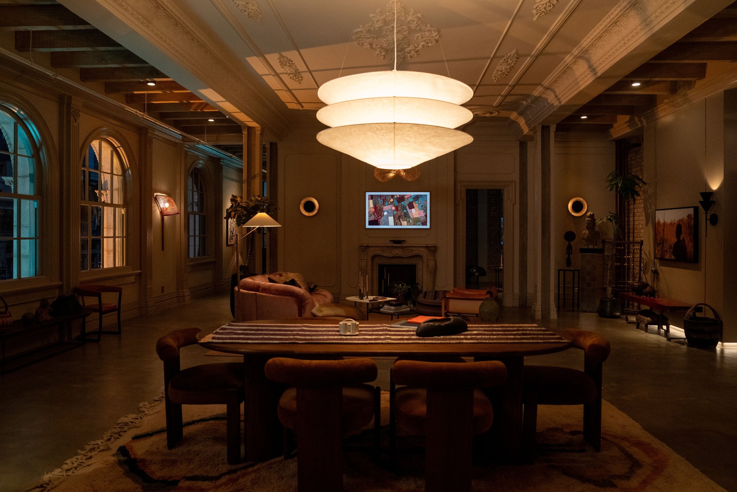 The interior of Eleanor’s Downtown loft was built on a soundstage.