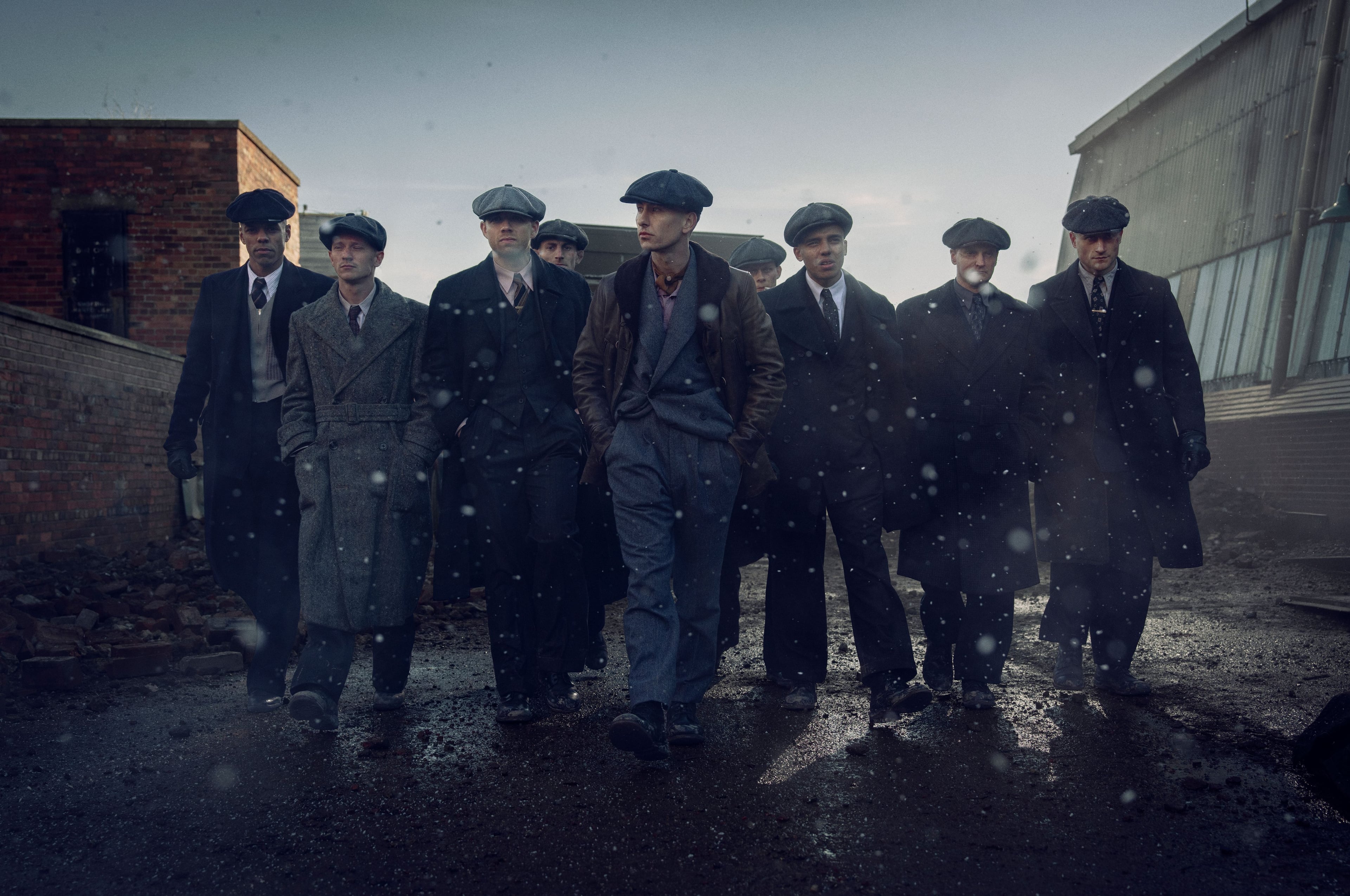 Barry Keoghan and extras in "Peaky Blinders: The Immortal Man".