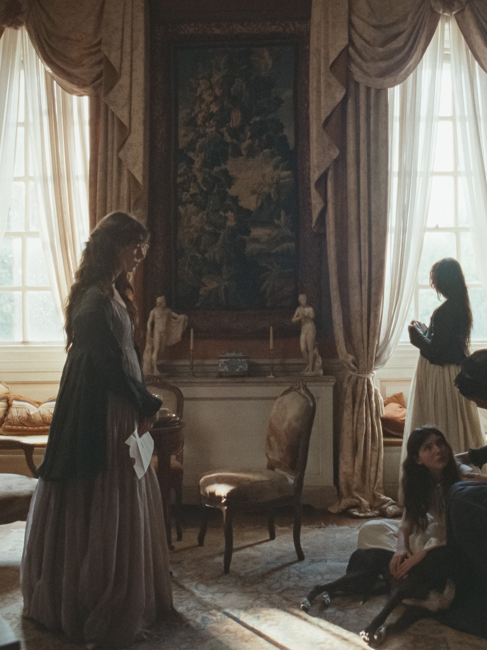 Daisy Edgar-Jones, Esmé Creed-Miles, Bodhi Rae Breathnach, and Caitriona Balfe in "Sense and Sensibility."