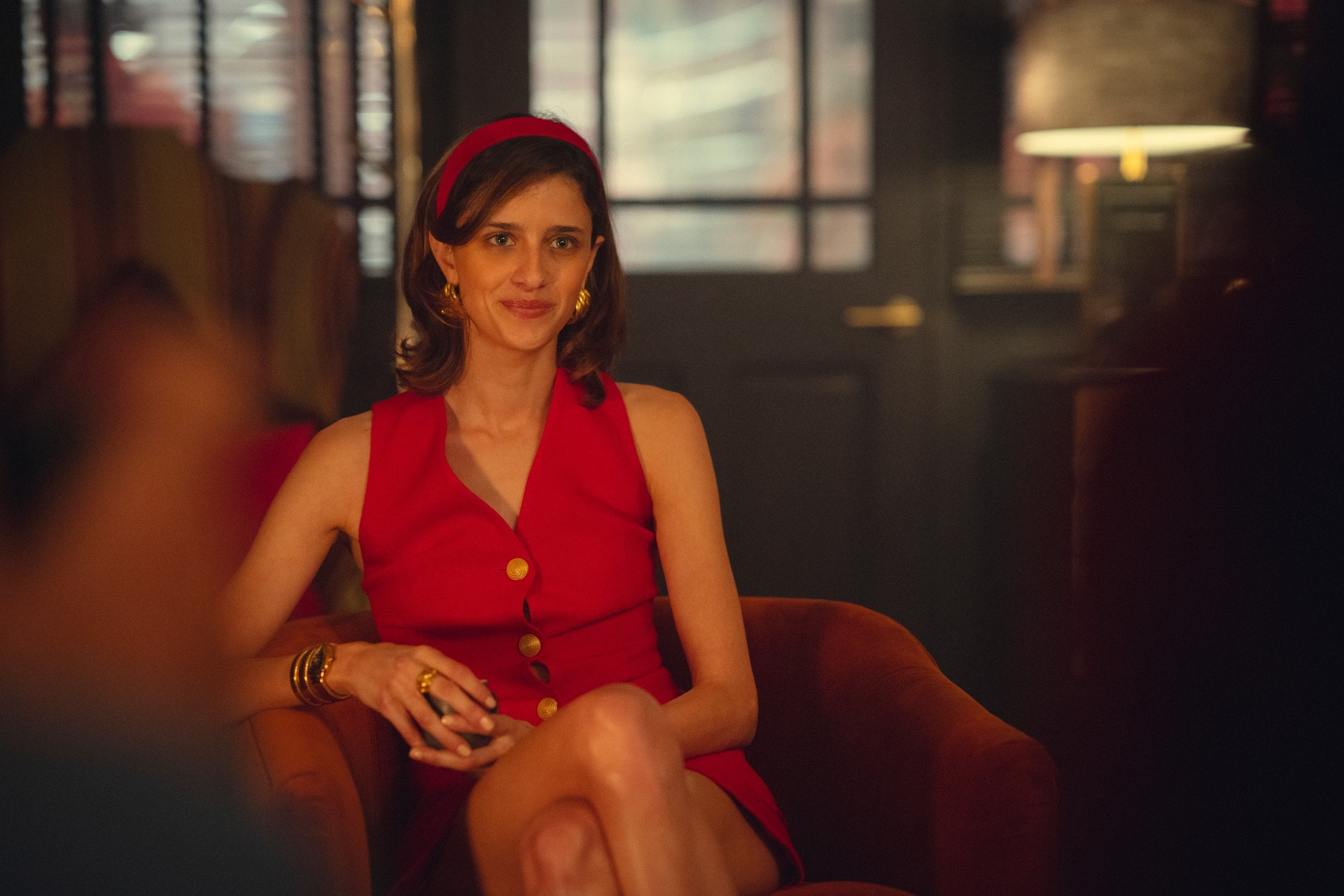 Bella (Benedetta Porcaroli) in "The Gentlemen" season two.