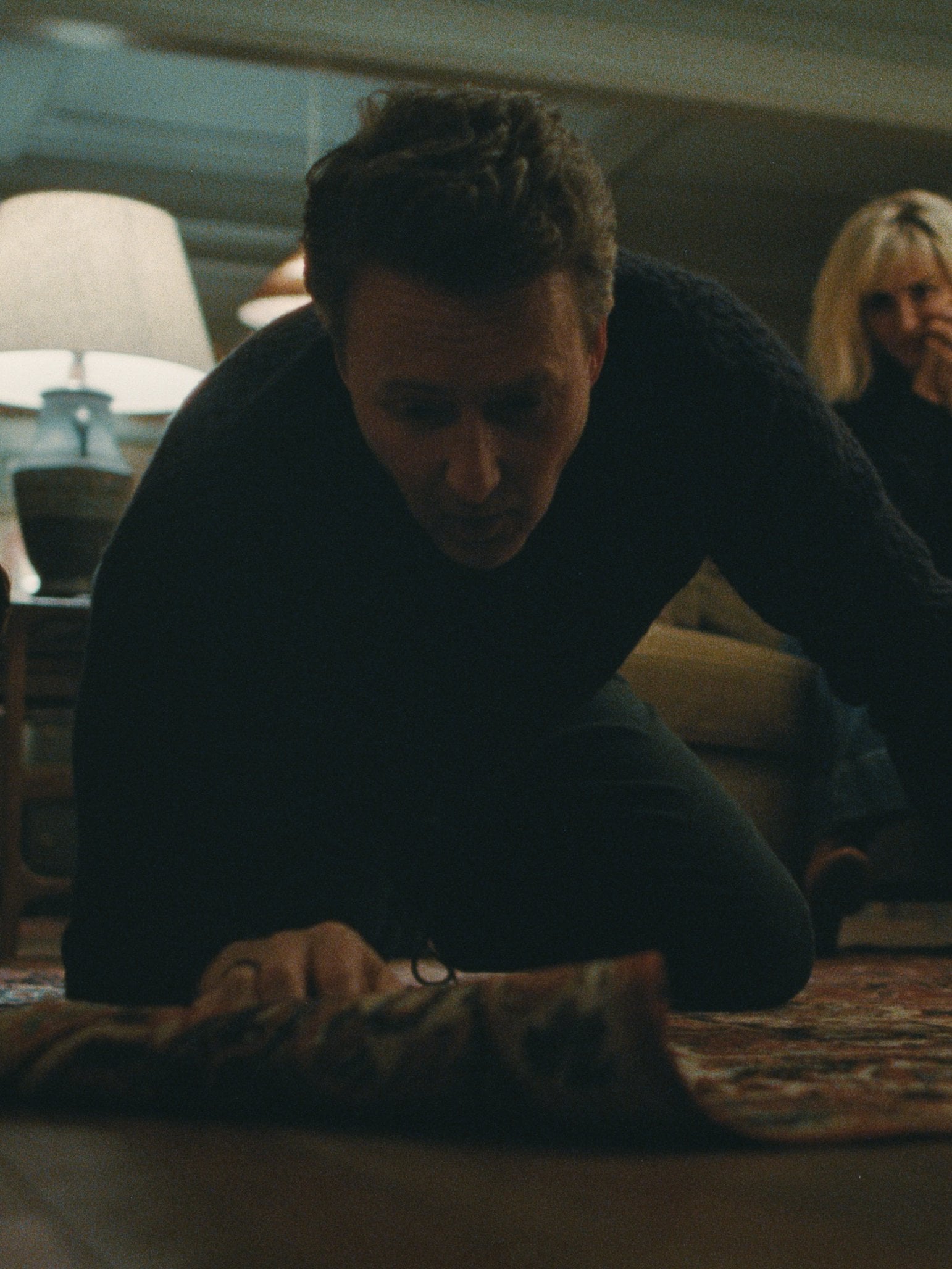 Edward Norton and Penélope Cruz in "The Invite."