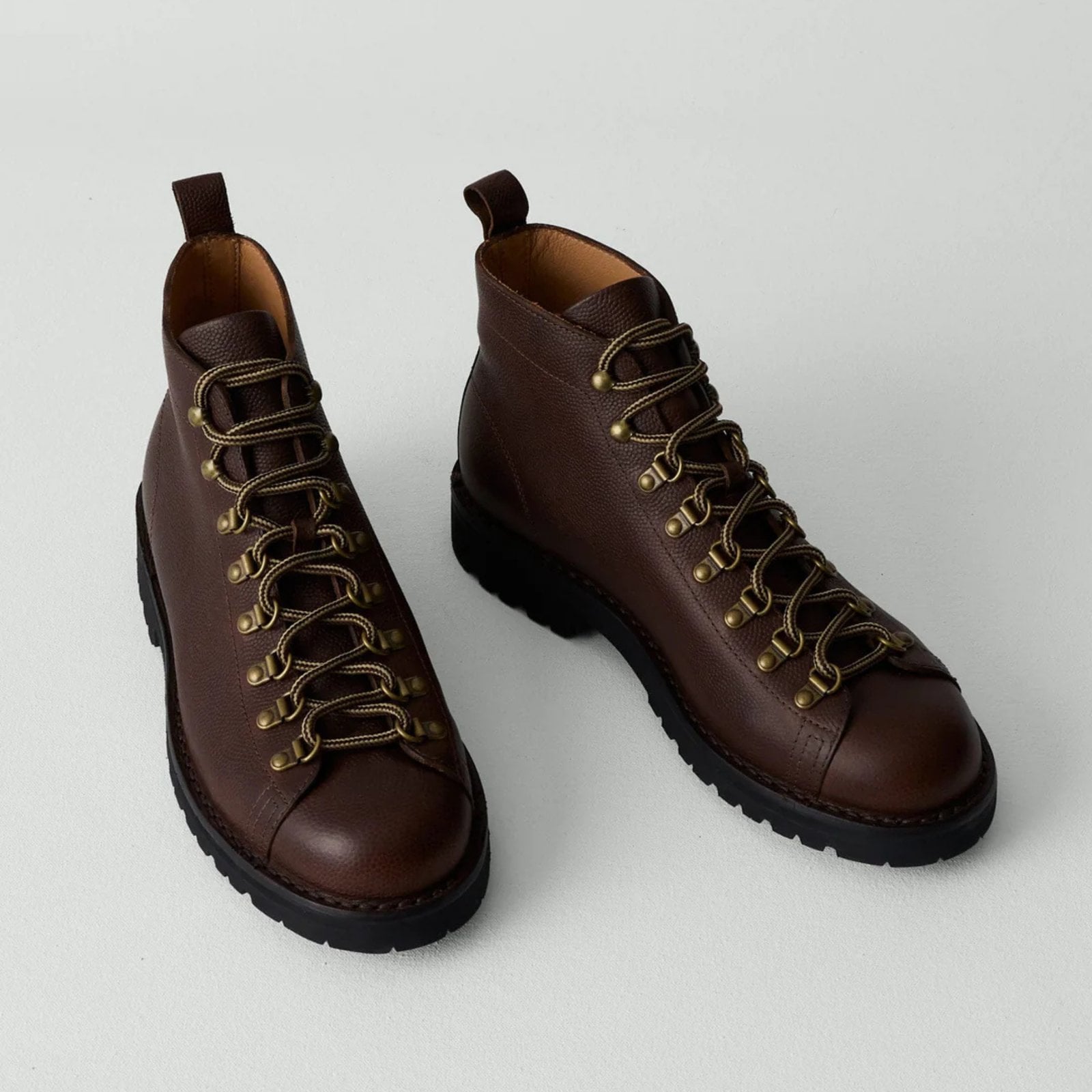 Toast Fracap Trail Boots