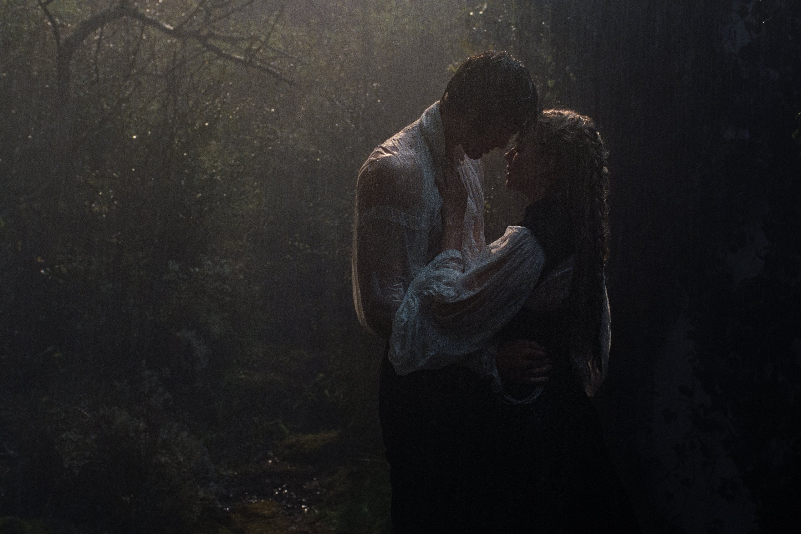 Jacob Elordi and Margot Robbie in "Wuthering Heights."