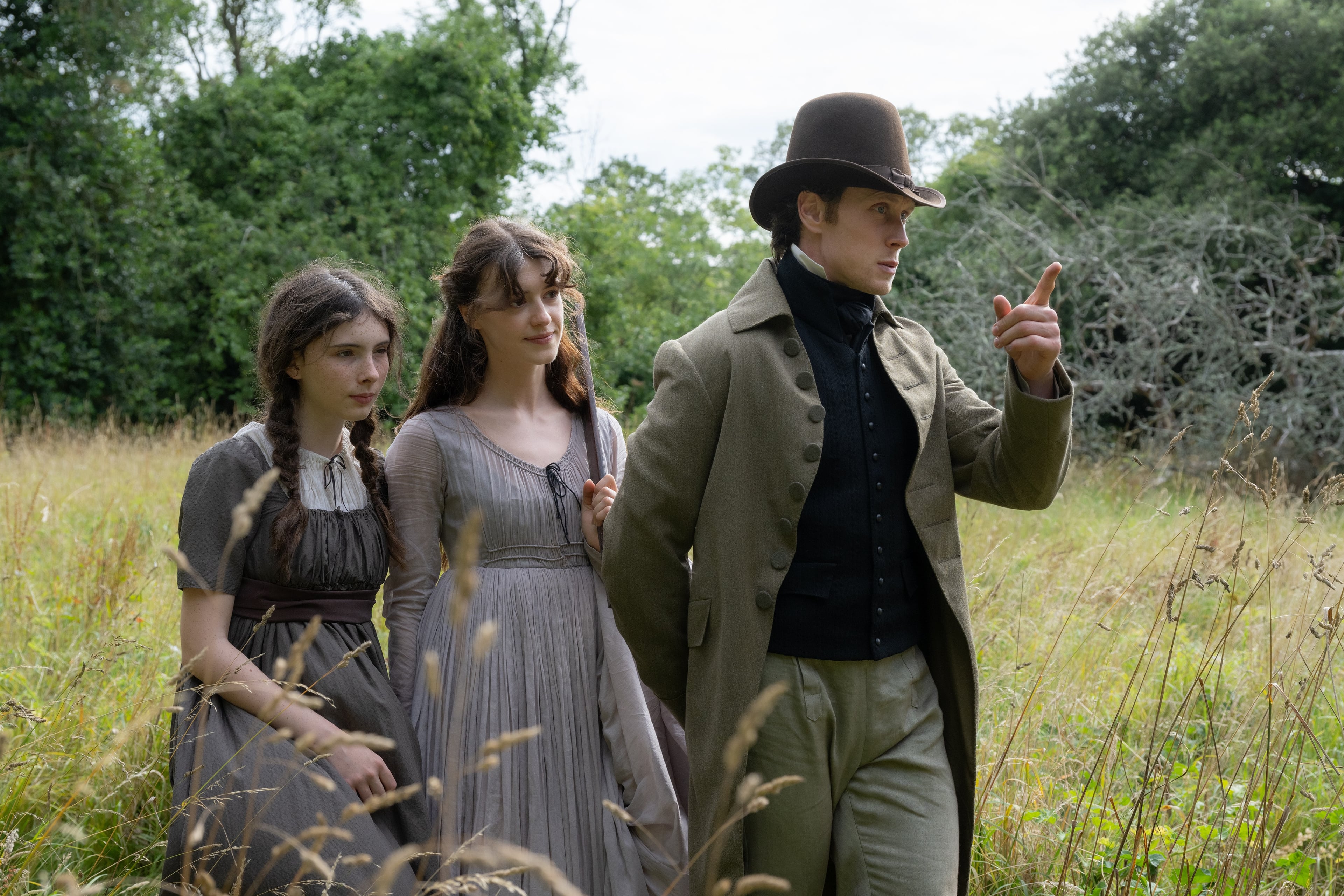 Esmé Creed-Miles, Daisy Edgar-Jones, and George MacKay in "Sense and Sensibility".