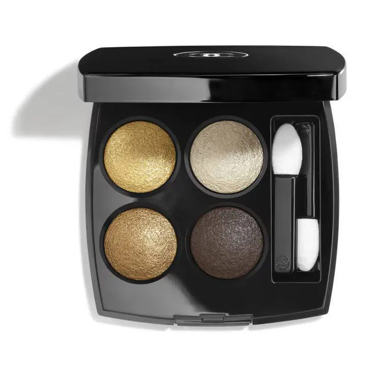 An open Chanel Multi-Effect Quadra Eyeshadow in Codes Élégants against a white background