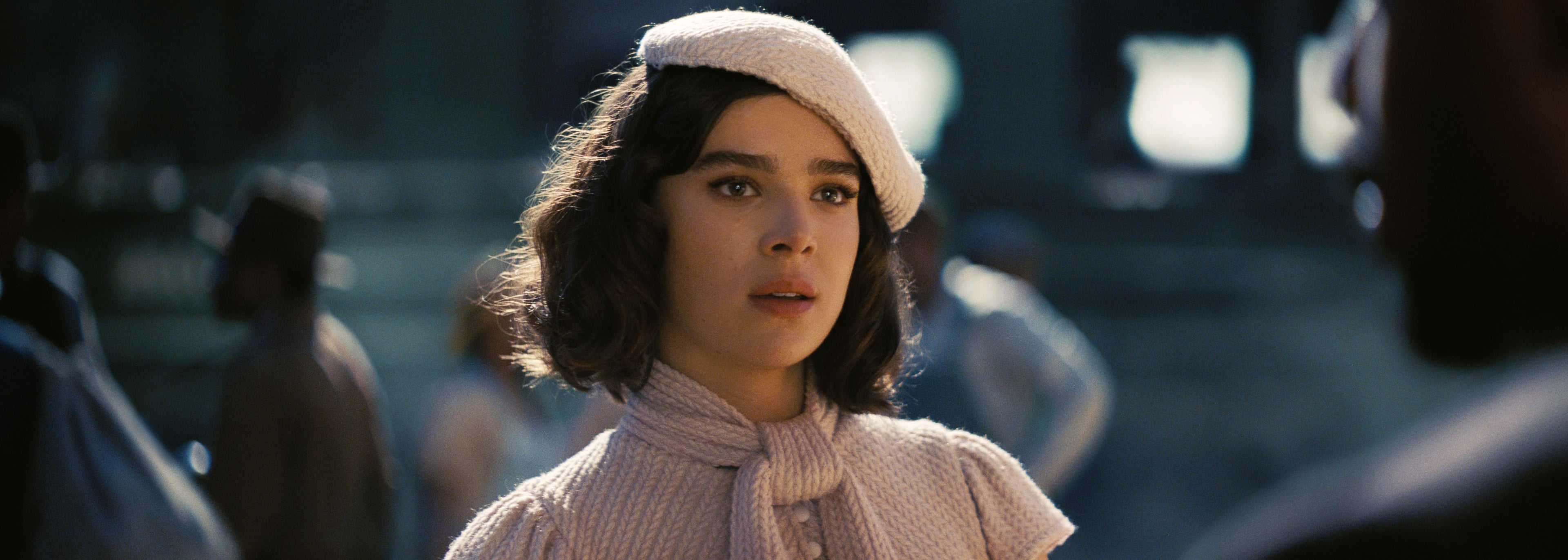Hailee Steinfeld in "Sinners."